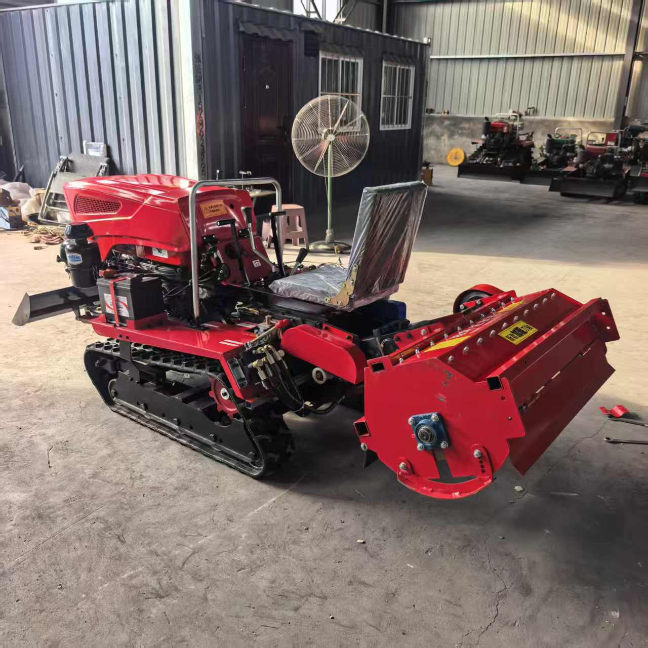 Compact Ride-on Crawler Mini T - đánh giá và giá Farming Agriculture Land